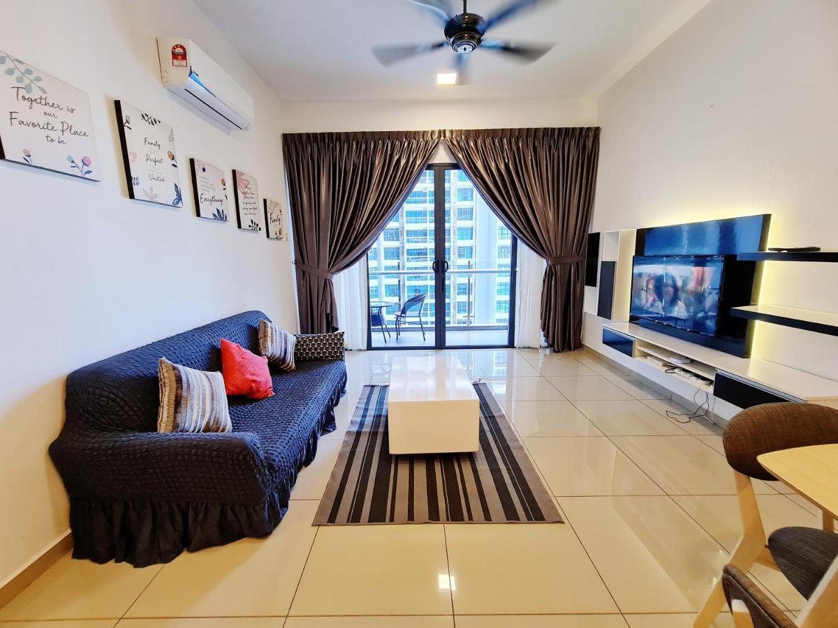 Ferienwohnung Atlantis Resindece Tvbox Video Game 5Min To Jonker Malacca Exterior foto